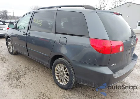 2008 Toyota Sienna Le z USA, uszkodzony, nr VIN 5TDBK23C48S014836